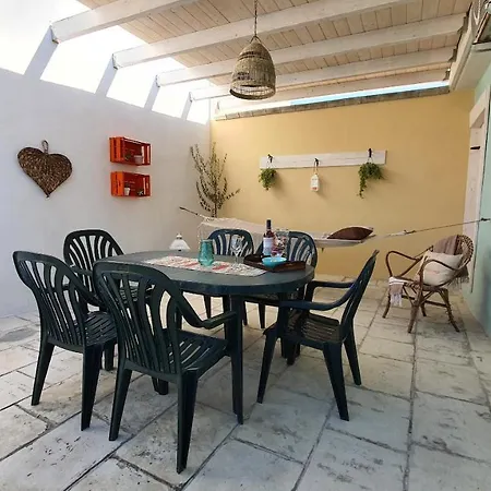 Panzió Mataroom Torre Lapillo