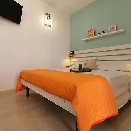 Panzió Mataroom Torre Lapillo
